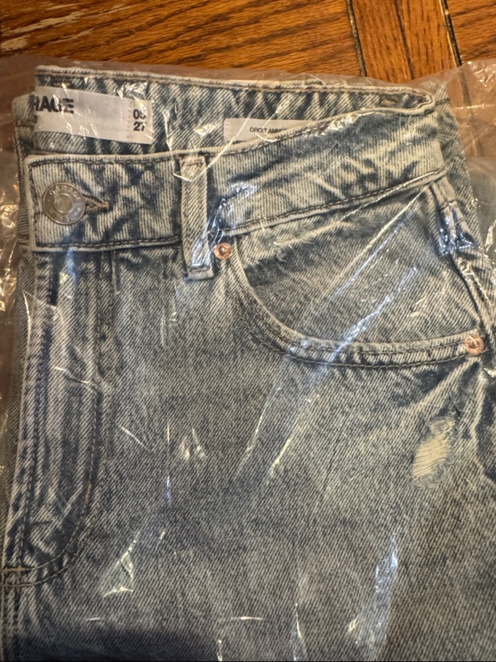Garage 90s Straight Jeans